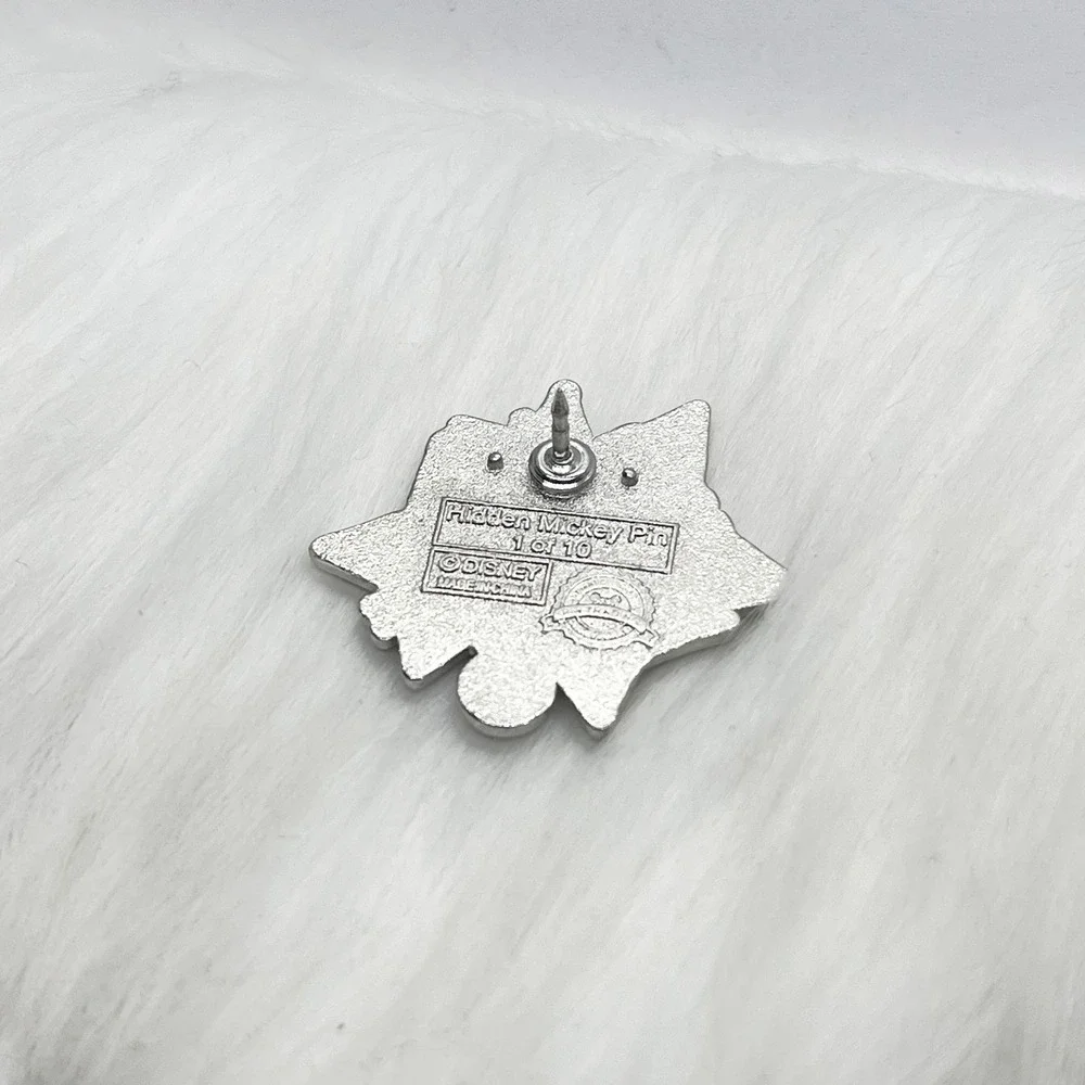🔮 5/$25 Disney Snow White Evil Queen Stars Pin